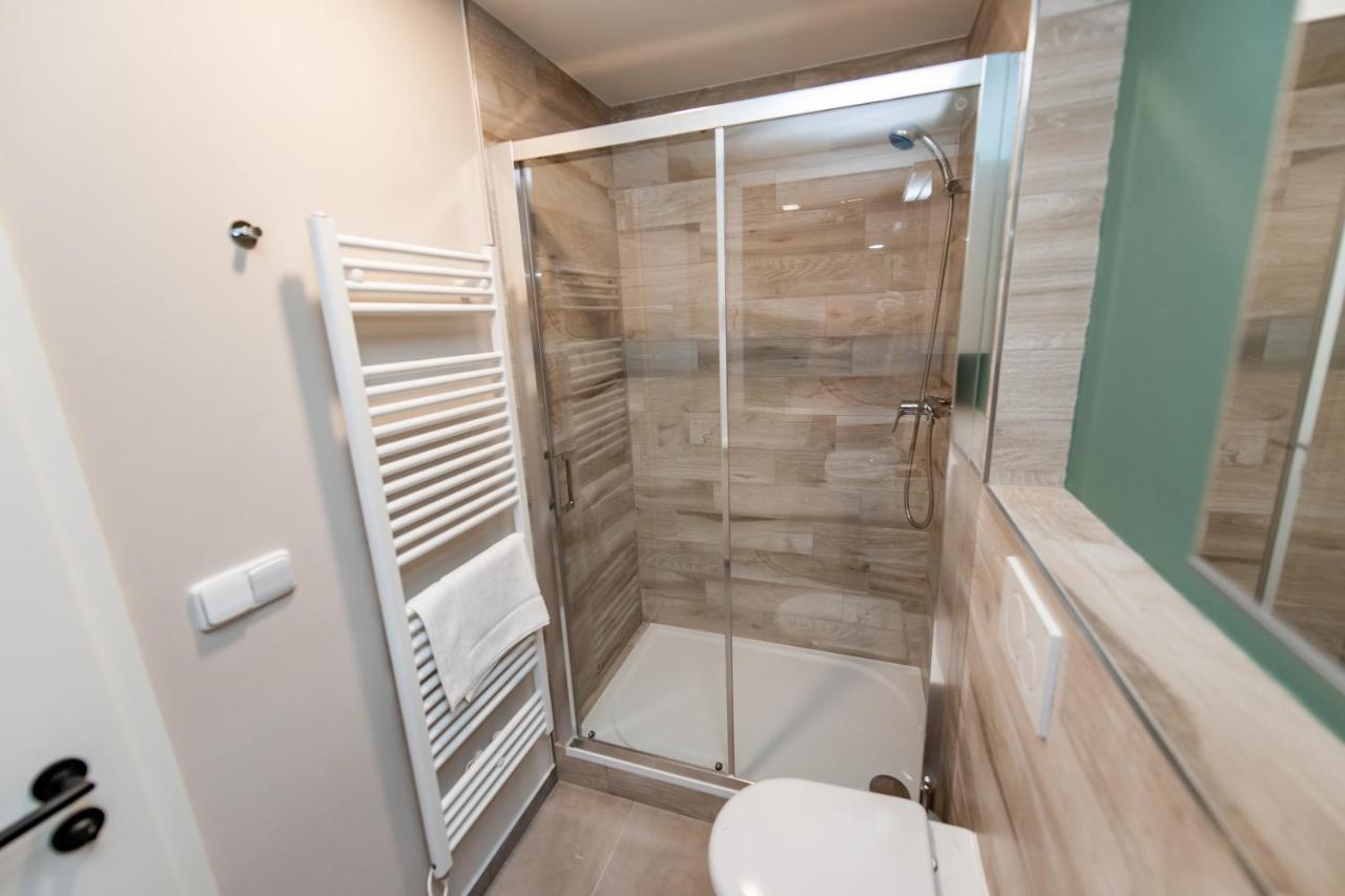 Apartments 4U: Kampus Upstairs Hradec Králové 외부 사진